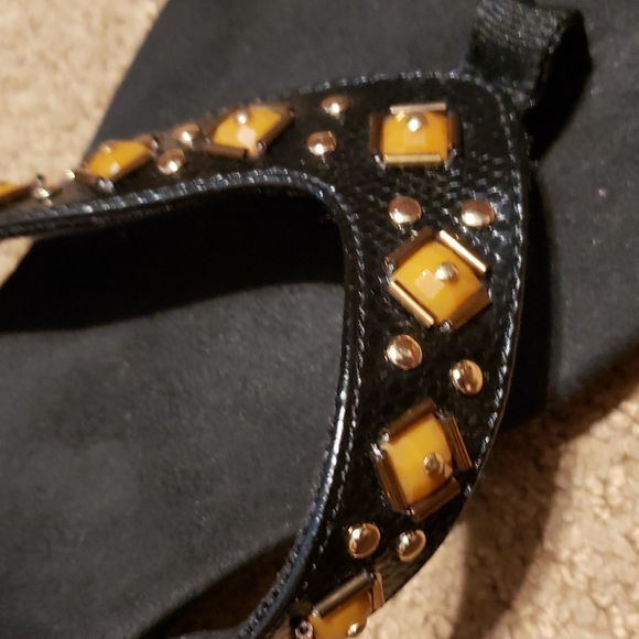 Vionic Sandals - Picture 4 of 6